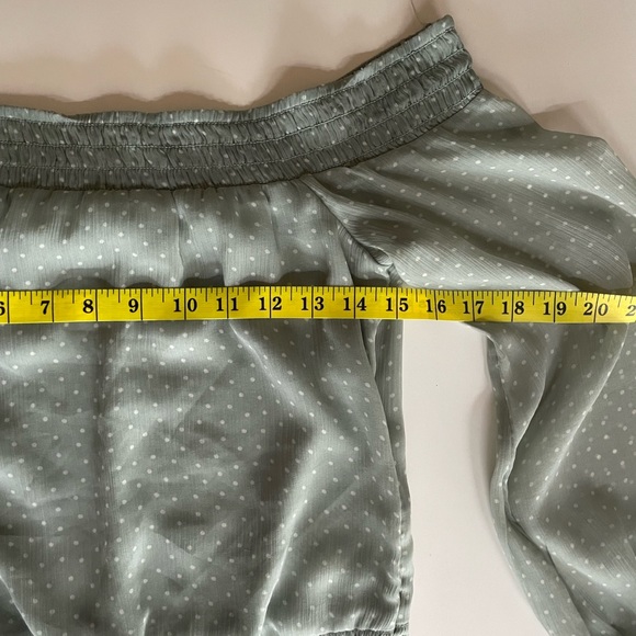 Abercrombie & Fitch XS Green Polka Dot Off the Shoulder Blouse Top - Picture 8 of 8